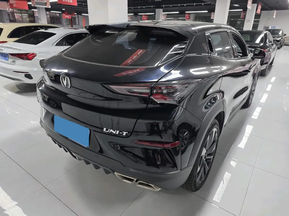 2021 ChangAn UNI-T 1.5T 180HP L4 7DCT,autocango,china used car exporter,china ev exporter,chinese used car exporter,chinese used ev exporter