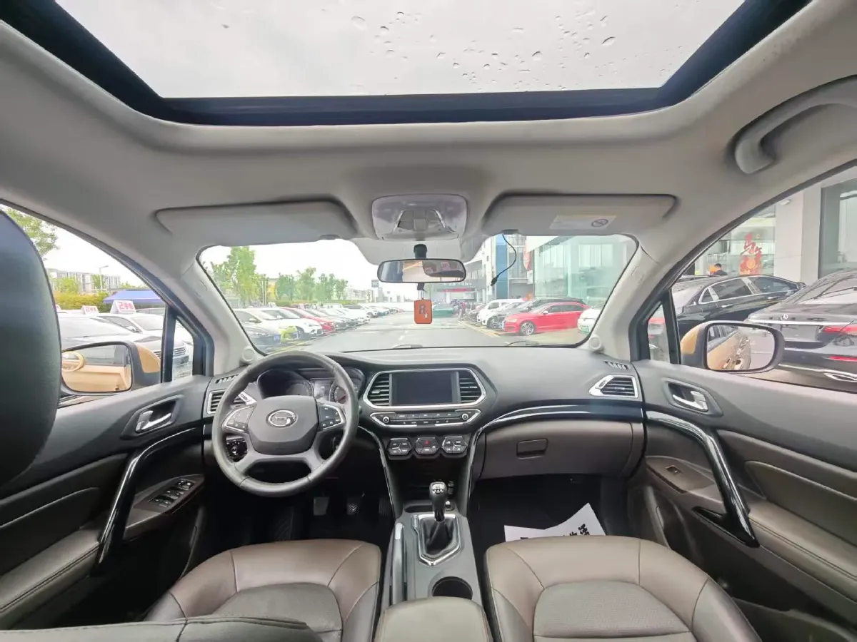 2017 GAC Trumpchi GS4 1.5T 152HP L4 5MT,autocango,china used car exporter,china ev exporter,chinese used car exporter,chinese used ev exporter