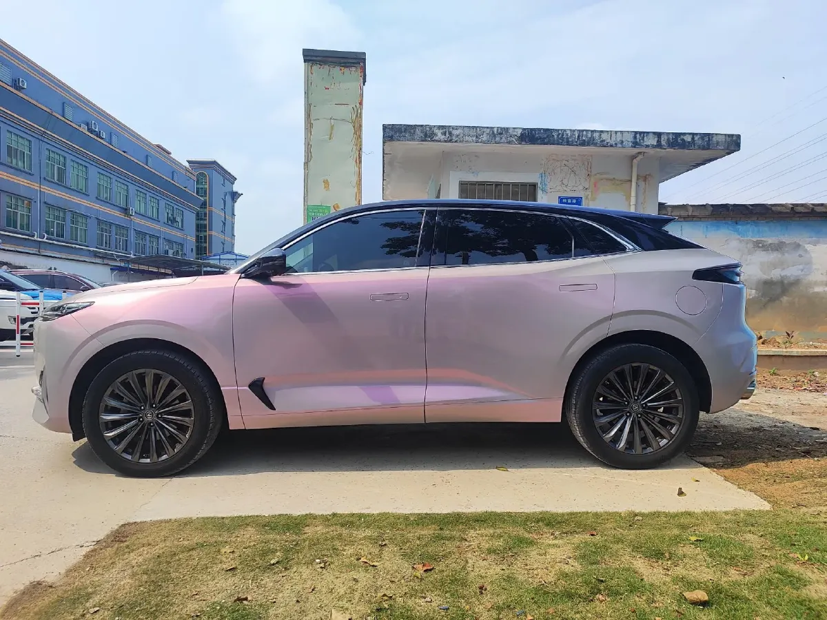 2021 ChangAn UNI-K 2.0T 233HP L4 8AT,autocango,china used car exporter,china ev exporter,chinese used car exporter,chinese used ev exporter