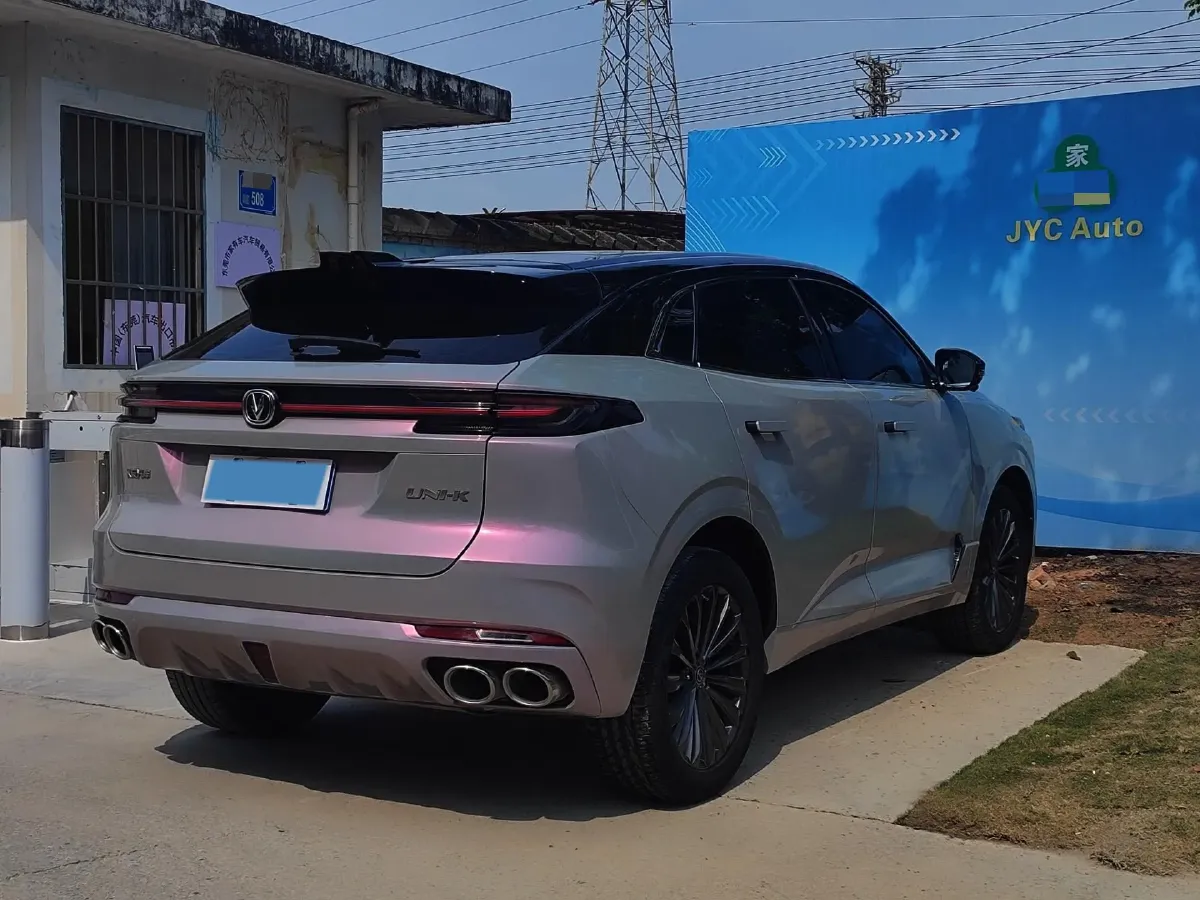 2021 ChangAn UNI-K 2.0T 233HP L4 8AT,autocango,china used car exporter,china ev exporter,chinese used car exporter,chinese used ev exporter