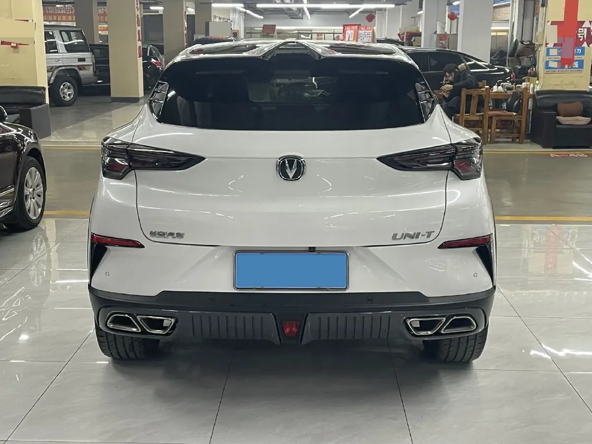 2022 ChangAn UNI-T 1.5T 188HP L4 7DCT,autocango,china used car exporter,china ev exporter,chinese used car exporter,chinese used ev exporter