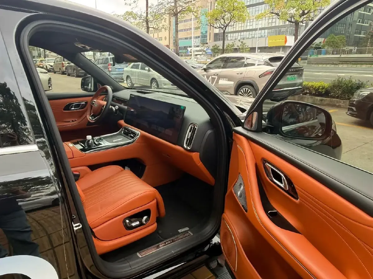 2025 Geely Galaxy M9 1.5T 163HP L4 3DHT PHEV,autocango,china used car exporter,china ev exporter,chinese used car exporter,chinese used ev exporter