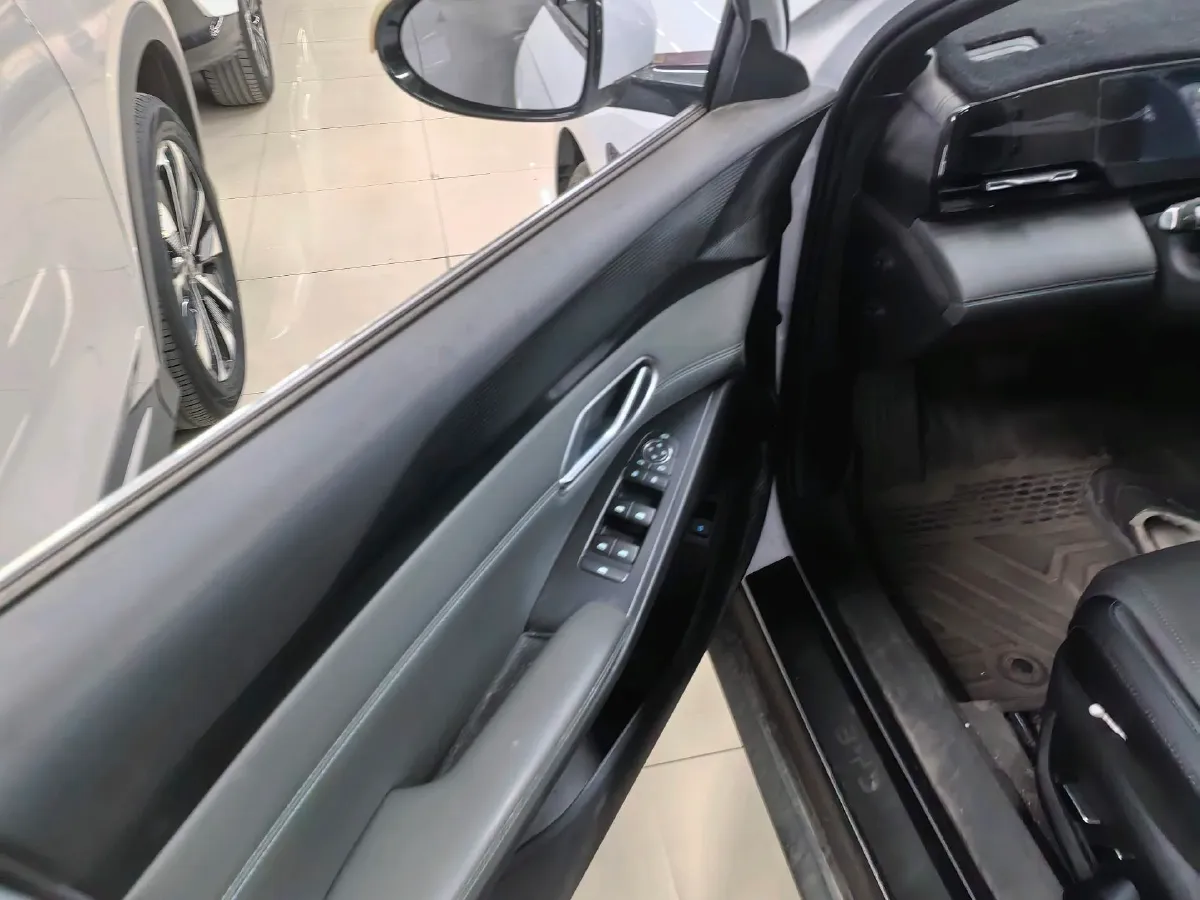 2025 BYD QinL BEV,autocango,china used car exporter,china ev exporter,chinese used car exporter,chinese used ev exporter