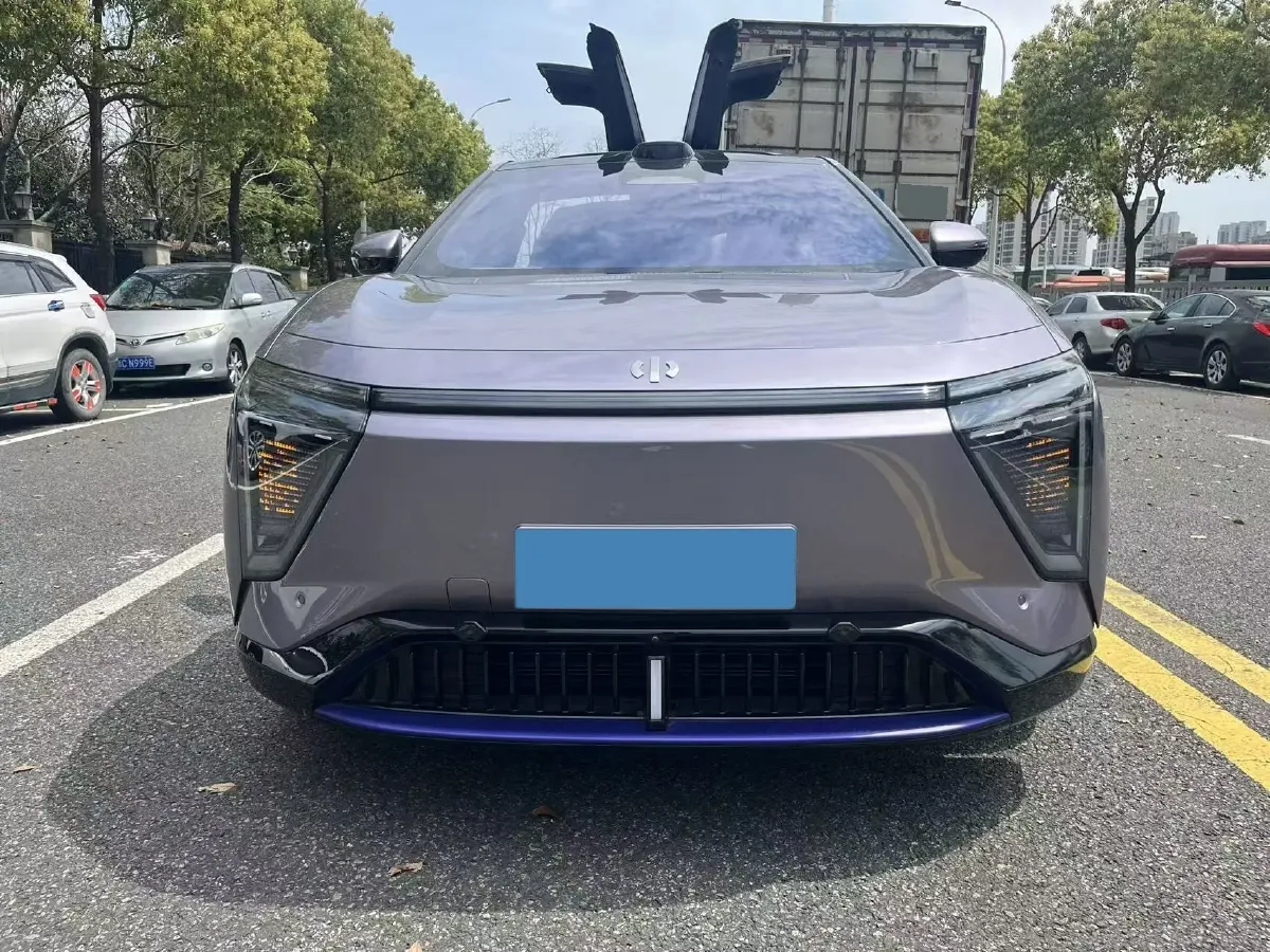 2023 HiPhi Y BEV 76.6KWH,autocango,china used car exporter,china ev exporter,chinese used car exporter,chinese used ev exporter