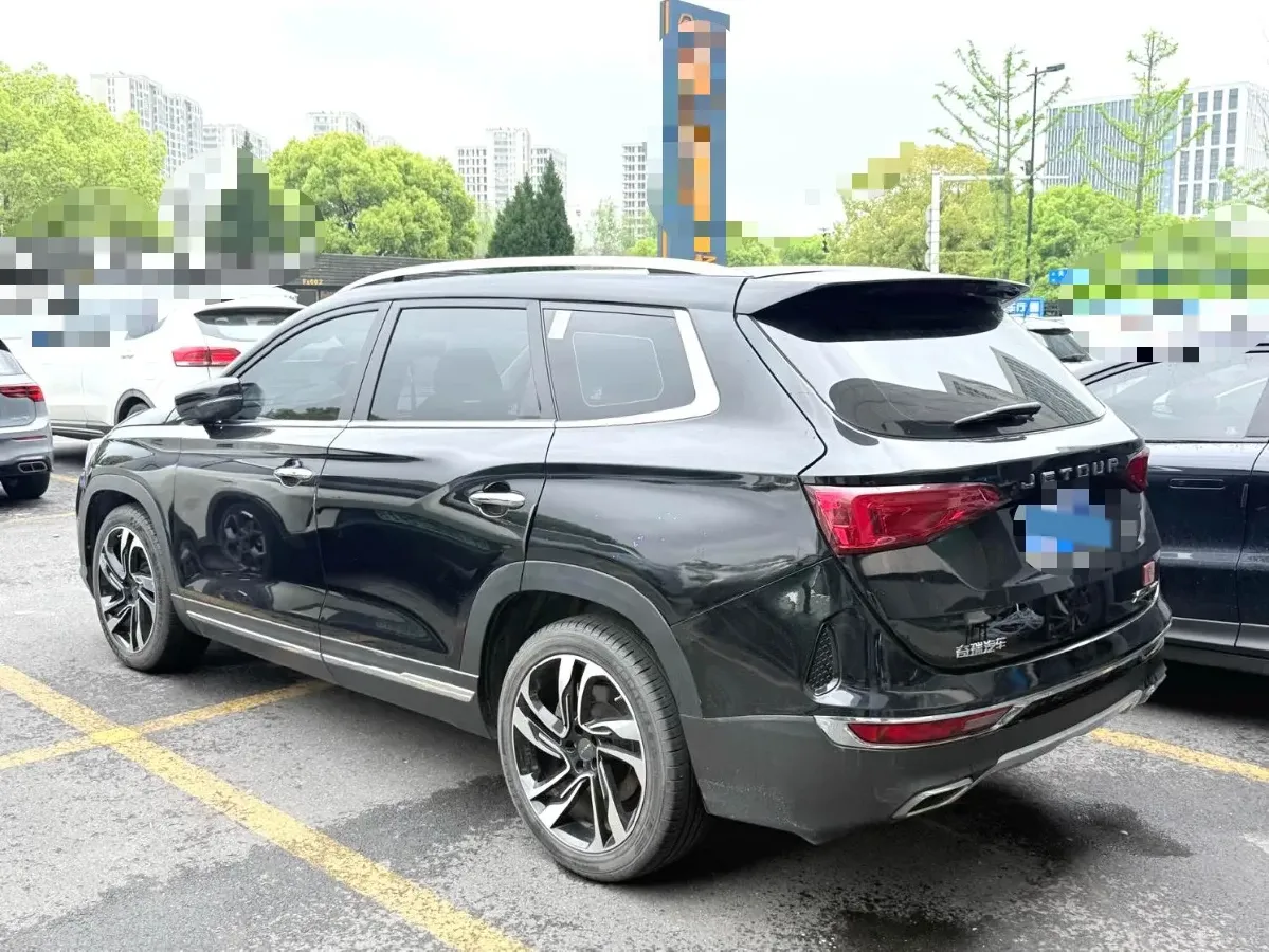 2019 Jetour X90 1.6T 197HP L4 7DCT,autocango,china used car exporter,china ev exporter,chinese used car exporter,chinese used ev exporter
