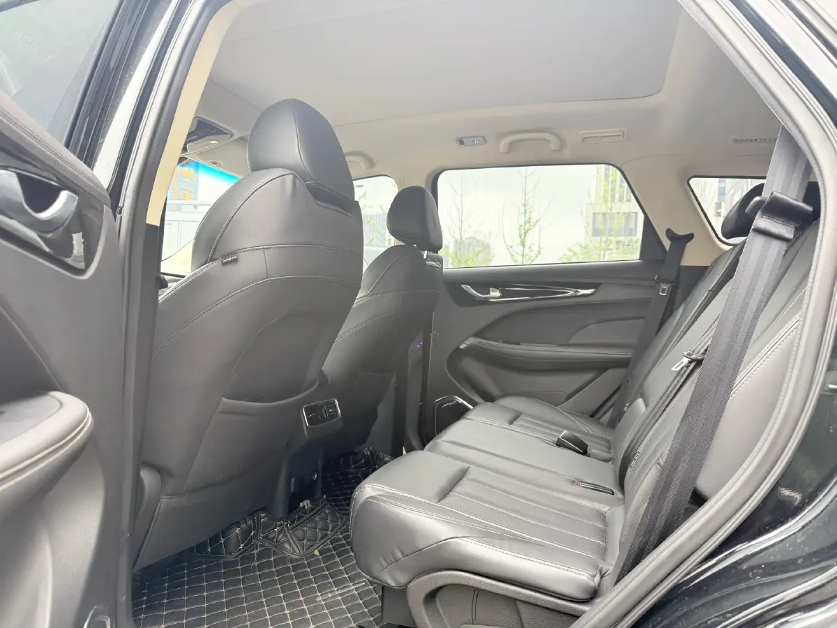 2019 Jetour X90 1.6T 197HP L4 7DCT,autocango,china used car exporter,china ev exporter,chinese used car exporter,chinese used ev exporter