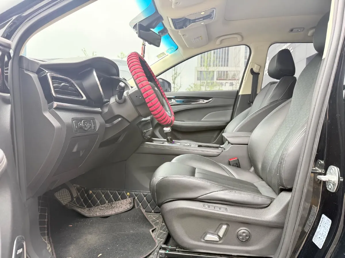 2019 Jetour X90 1.6T 197HP L4 7DCT,autocango,china used car exporter,china ev exporter,chinese used car exporter,chinese used ev exporter