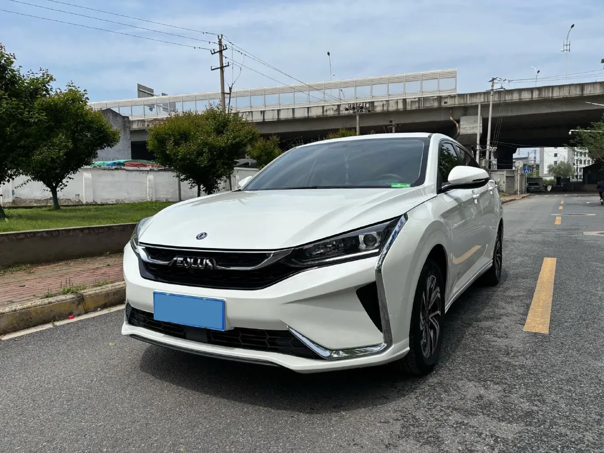 2021 DongFeng Aeolus YiXuan 1.5T 150HP L4 6DCT,autocango,china used car exporter,china ev exporter,chinese used car exporter,chinese used ev exporter