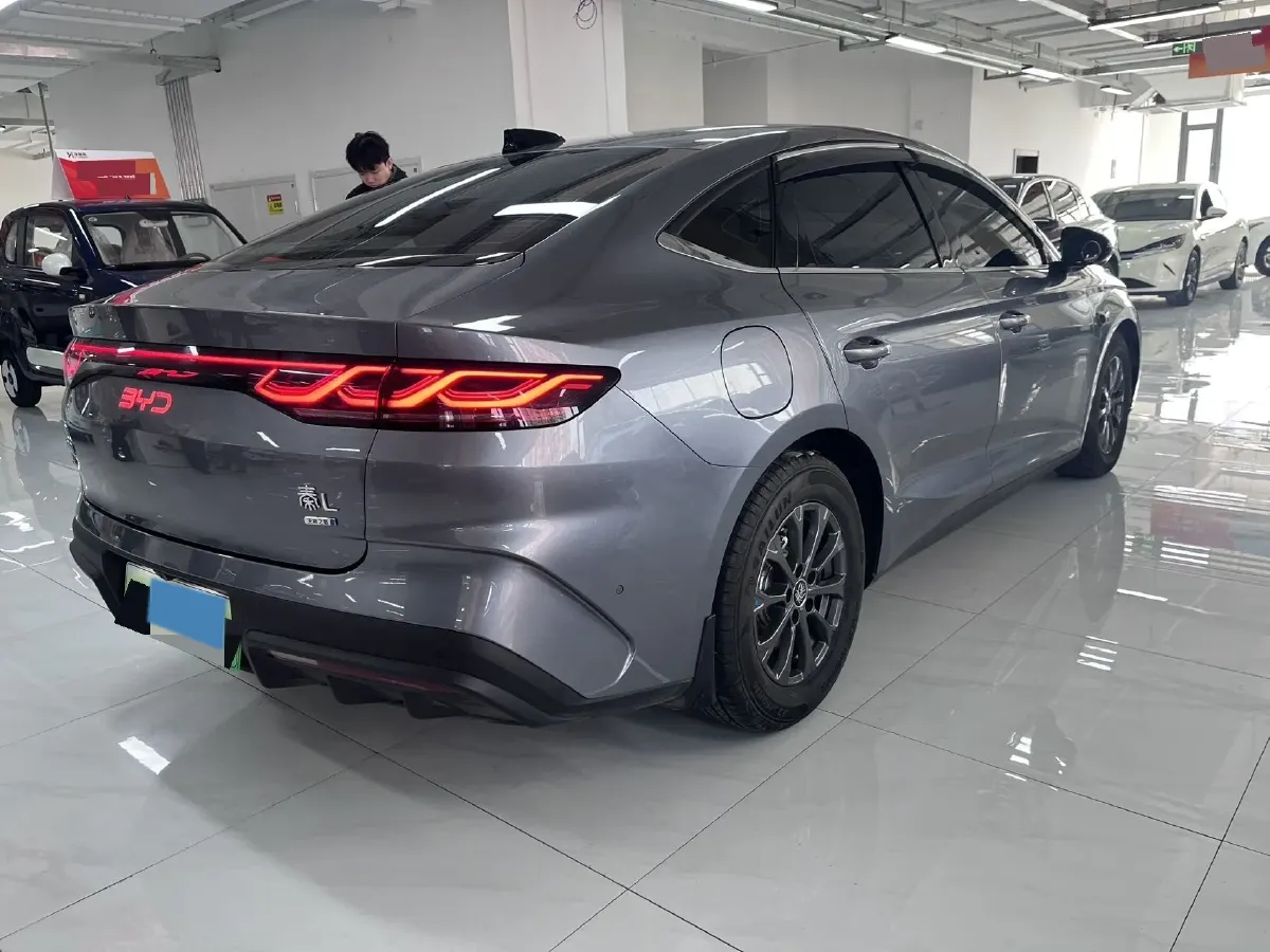 2025 BYD QinL 1.5L 101HP L4 E-CVT PHEV 10.08KWH,autocango,china used car exporter,china ev exporter,chinese used car exporter,chinese used ev exporter