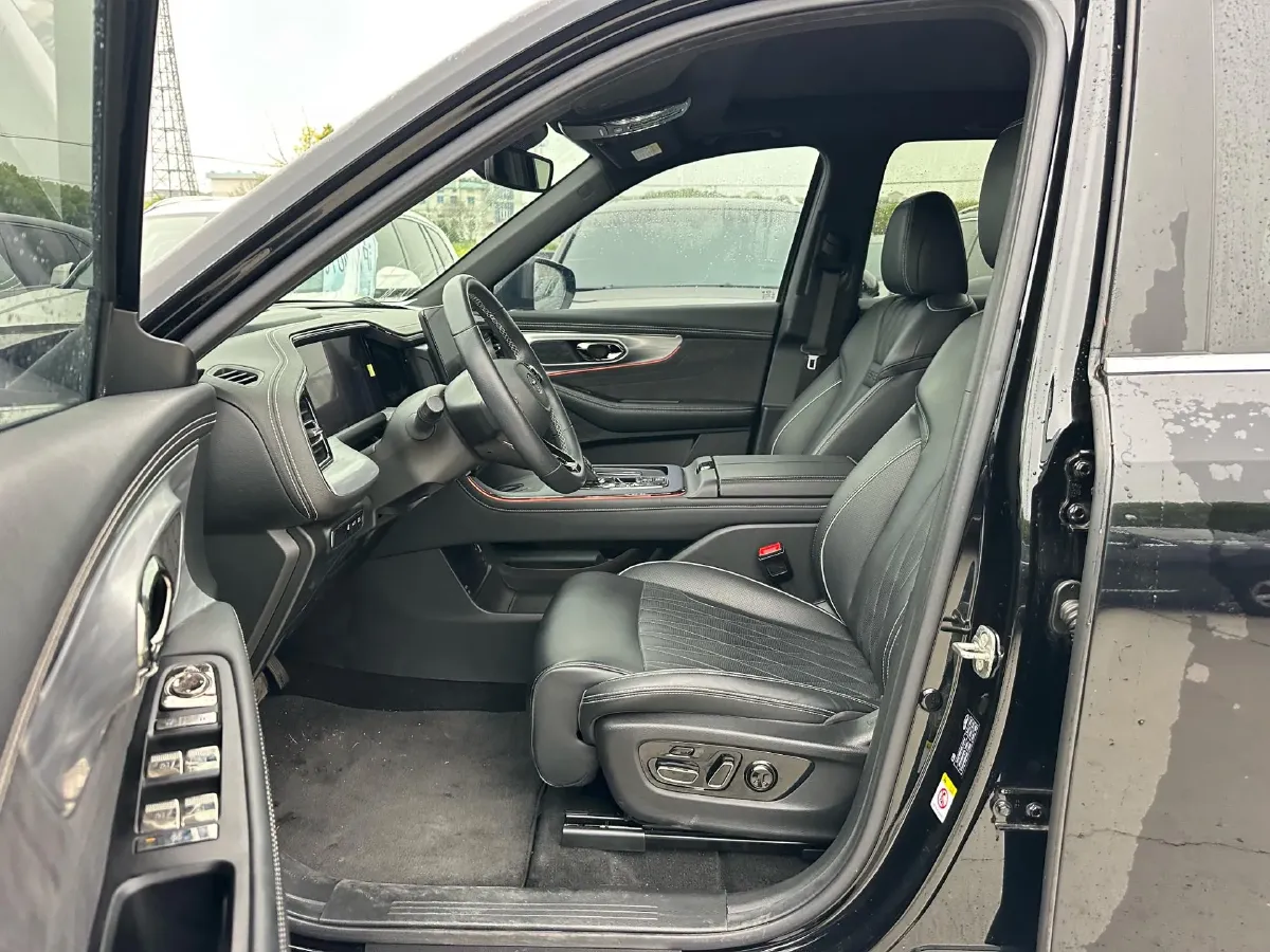 2022 GAC Trumpchi GS8 2.0T 190HP L4 E-CVT Hybrid,autocango,china used car exporter,china ev exporter,chinese used car exporter,chinese used ev exporter