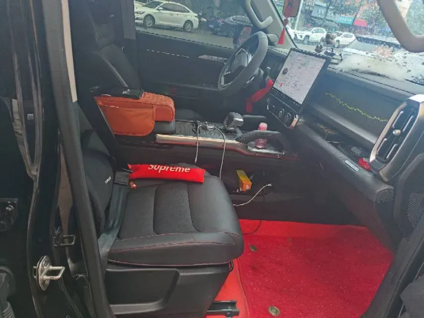 2025 Jetour Traveller 2.0T 254HP L4 8AT,autocango,china used car exporter,china ev exporter,chinese used car exporter,chinese used ev exporter