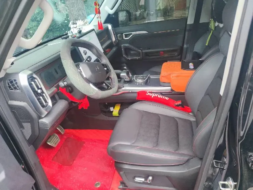 2025 Jetour Traveller 2.0T 254HP L4 8AT,autocango,china used car exporter,china ev exporter,chinese used car exporter,chinese used ev exporter