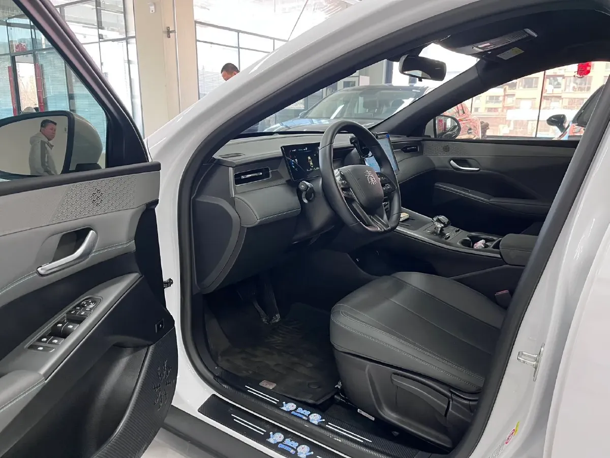2025 BYD Qin Plus 1.5L 101HP L4 E-CVT PHEV 7.68KWH,autocango,china used car exporter,china ev exporter,chinese used car exporter,chinese used ev exporter