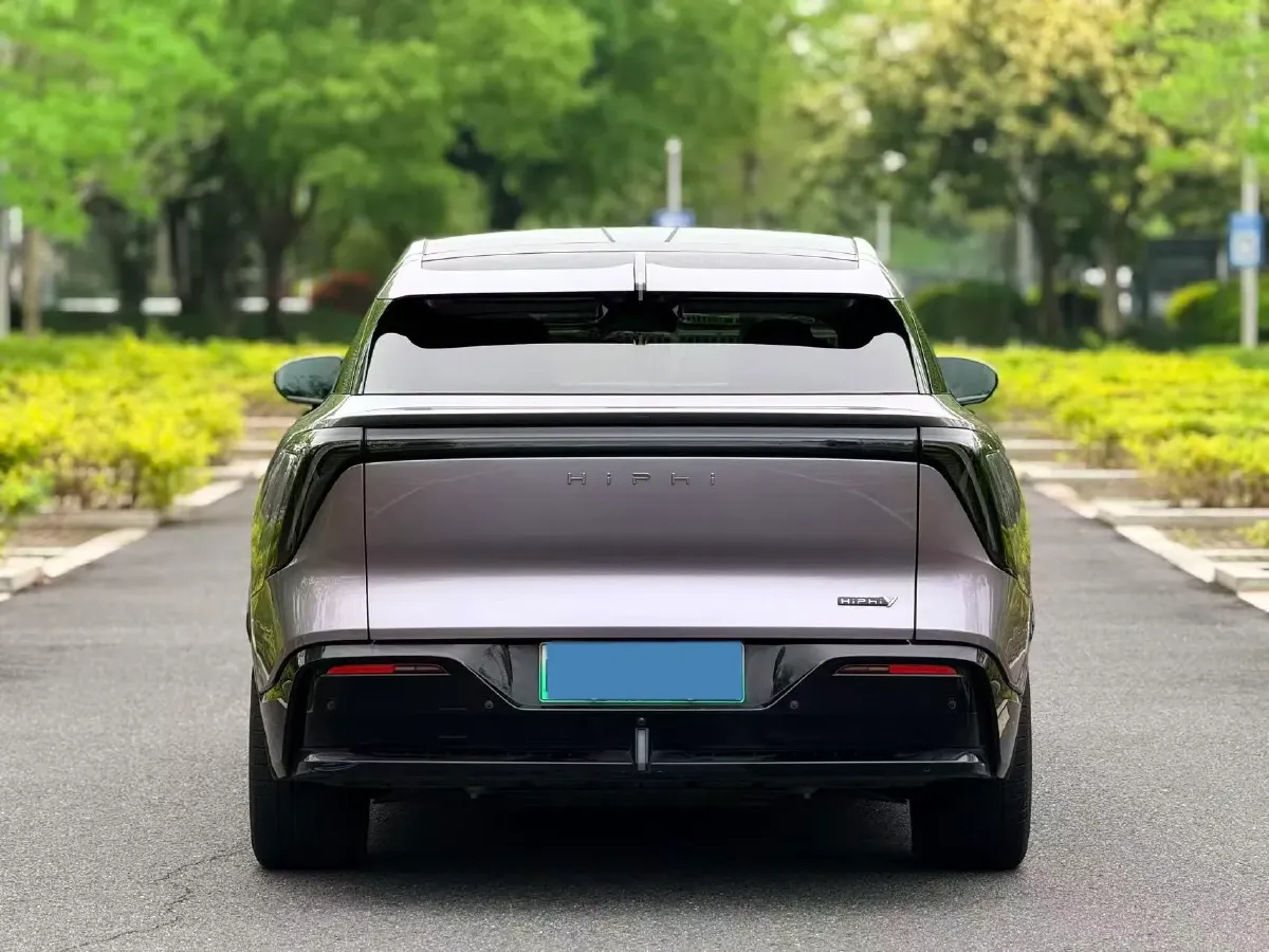 2023 HiPhi Y BEV 76.6KWH,autocango,china used car exporter,china ev exporter,chinese used car exporter,chinese used ev exporter
