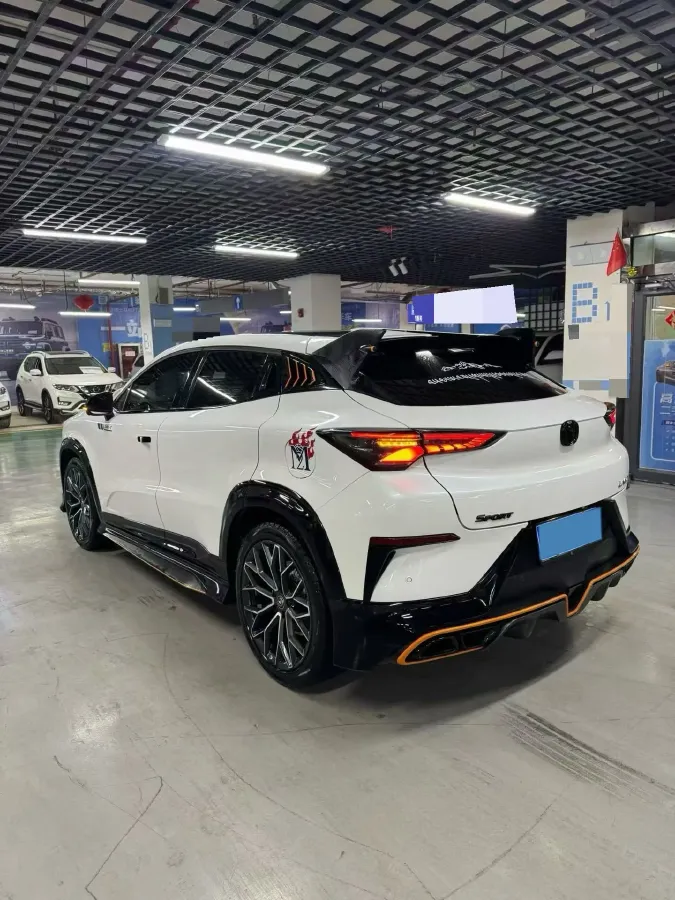 2022 ChangAn UNI-T 1.5T 188HP L4 7DCT,autocango,china used car exporter,china ev exporter,chinese used car exporter,chinese used ev exporter