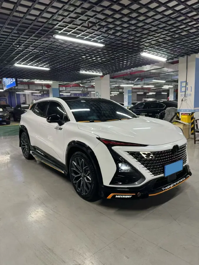 2022 ChangAn UNI-T 1.5T 188HP L4 7DCT,autocango,china used car exporter,china ev exporter,chinese used car exporter,chinese used ev exporter
