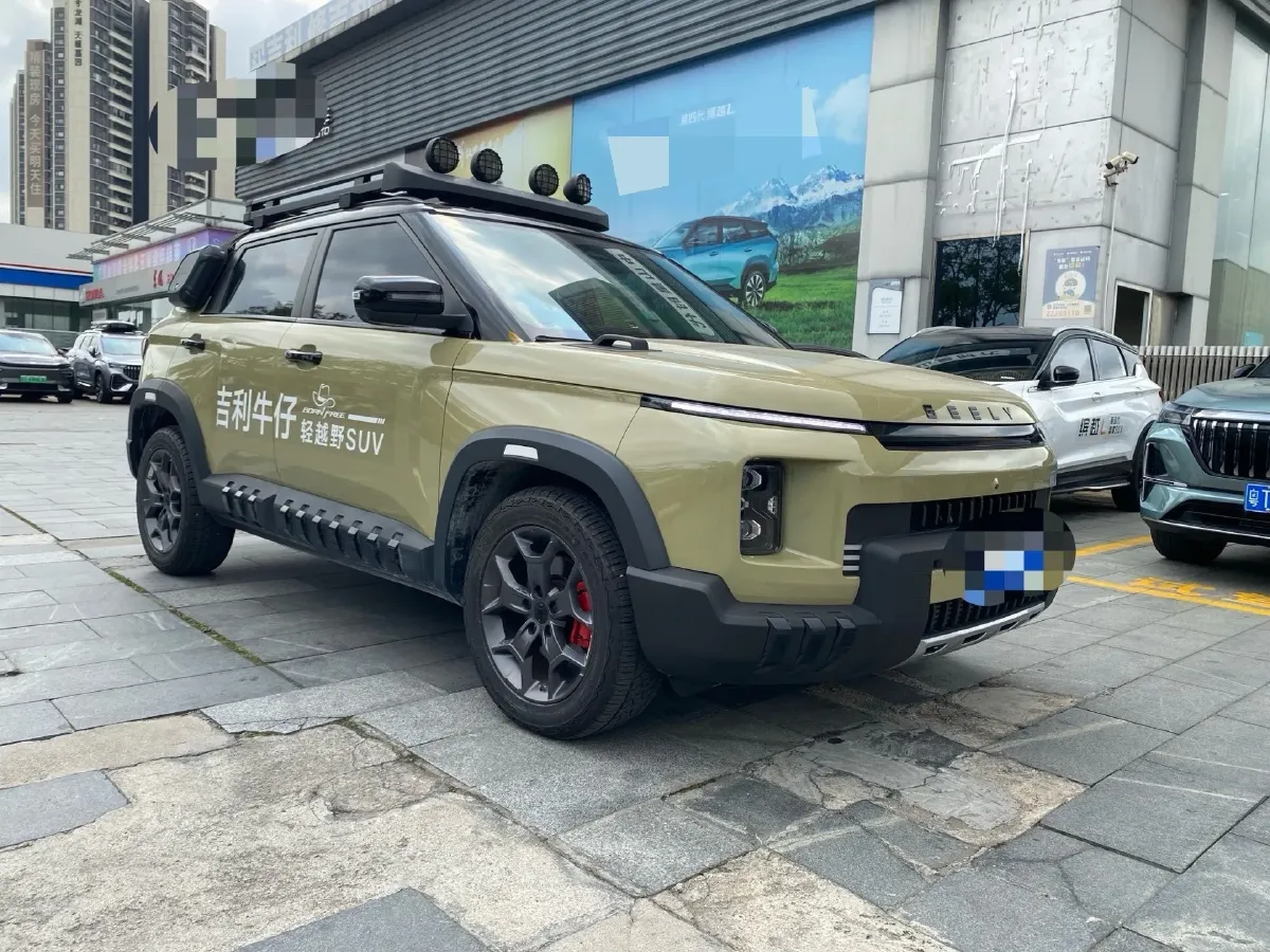 2025 Geely Cowboy 1.5T 181HP L4 7DCT,autocango,china used car exporter,china ev exporter,chinese used car exporter,chinese used ev exporter