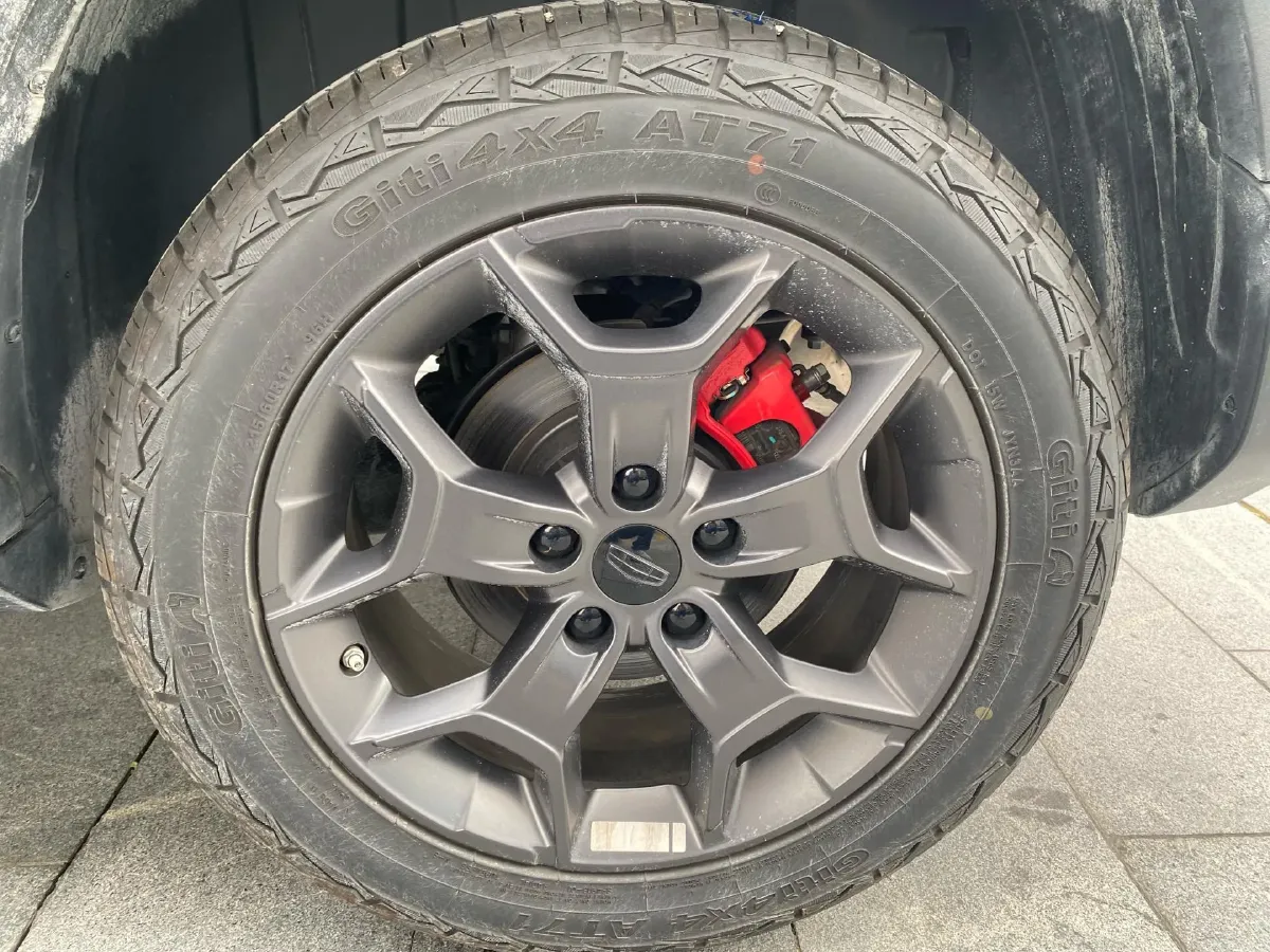 2025 Geely Cowboy 1.5T 181HP L4 7DCT,autocango,china used car exporter,china ev exporter,chinese used car exporter,chinese used ev exporter