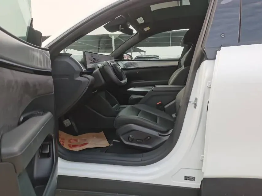 2023 Honda CR-V 2.0L 150HP L4 E-CVT PHEV 17.7KWH,autocango,china used car exporter,china ev exporter,chinese used car exporter,chinese used ev exporter