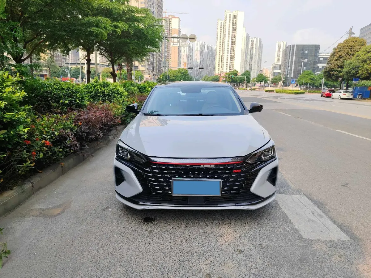 2021 DongFeng Aeolus YiXuan MAX 1.5T 190HP L4 7DCT,autocango,china used car exporter,china ev exporter,chinese used car exporter,chinese used ev exporter