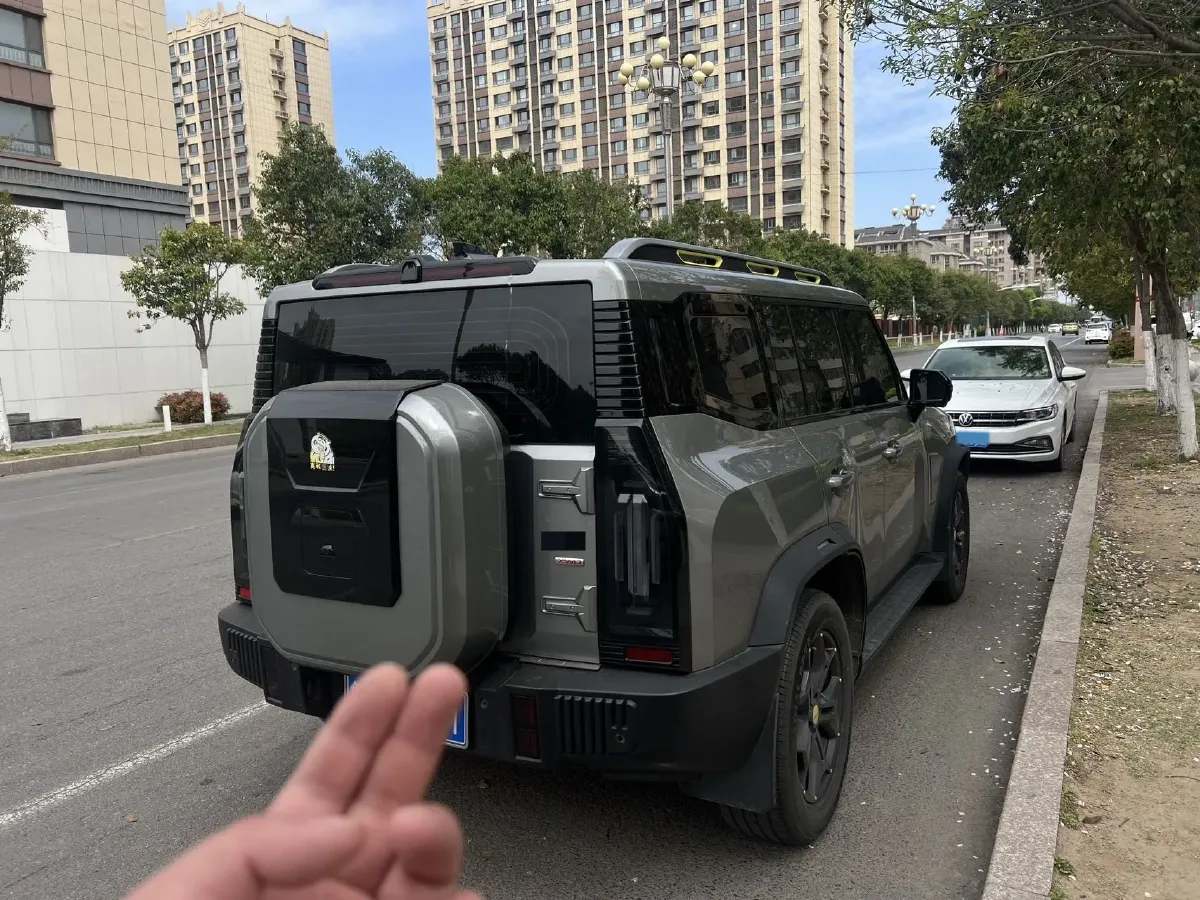 2024 Jetour Traveller 2.0T 254HP L4 7DCT,autocango,china used car exporter,china ev exporter,chinese used car exporter,chinese used ev exporter