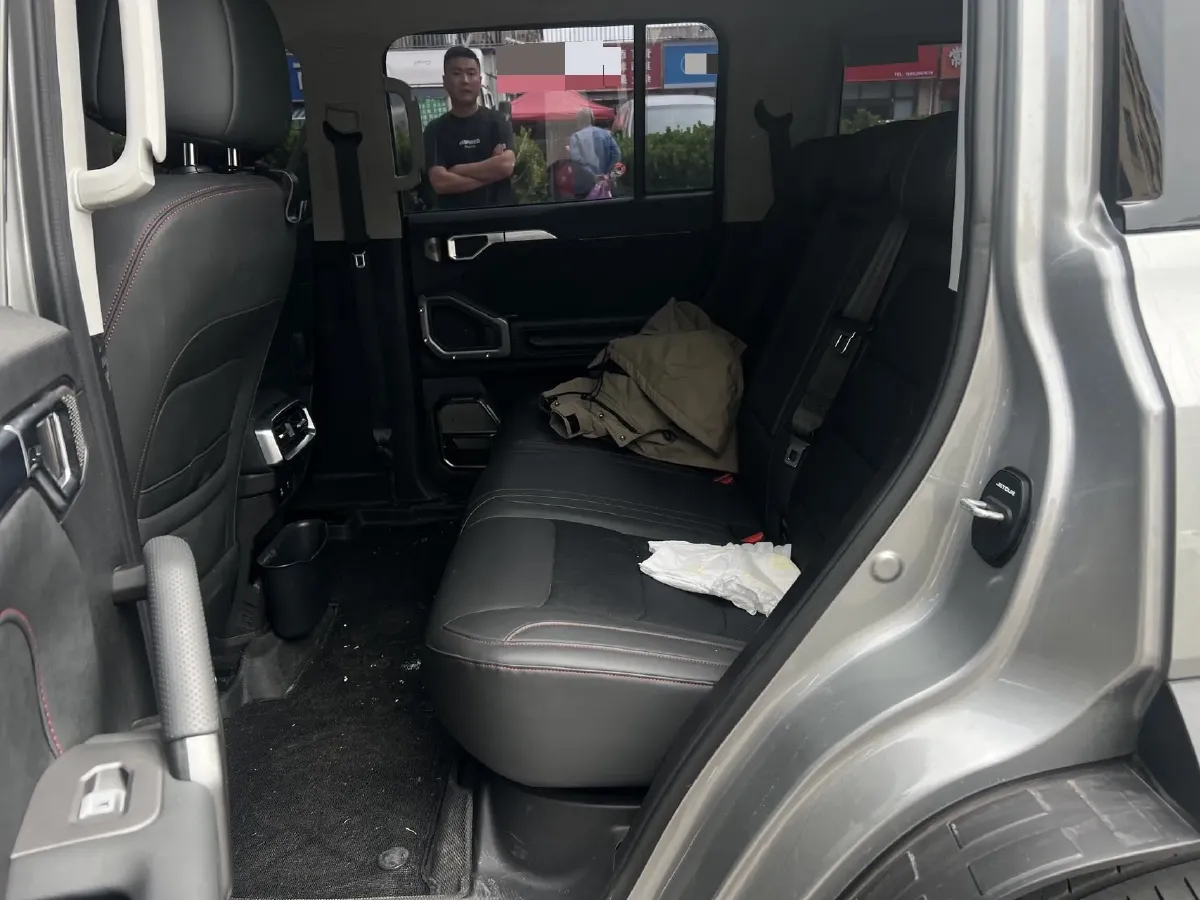 2024 Jetour Traveller 2.0T 254HP L4 7DCT,autocango,china used car exporter,china ev exporter,chinese used car exporter,chinese used ev exporter