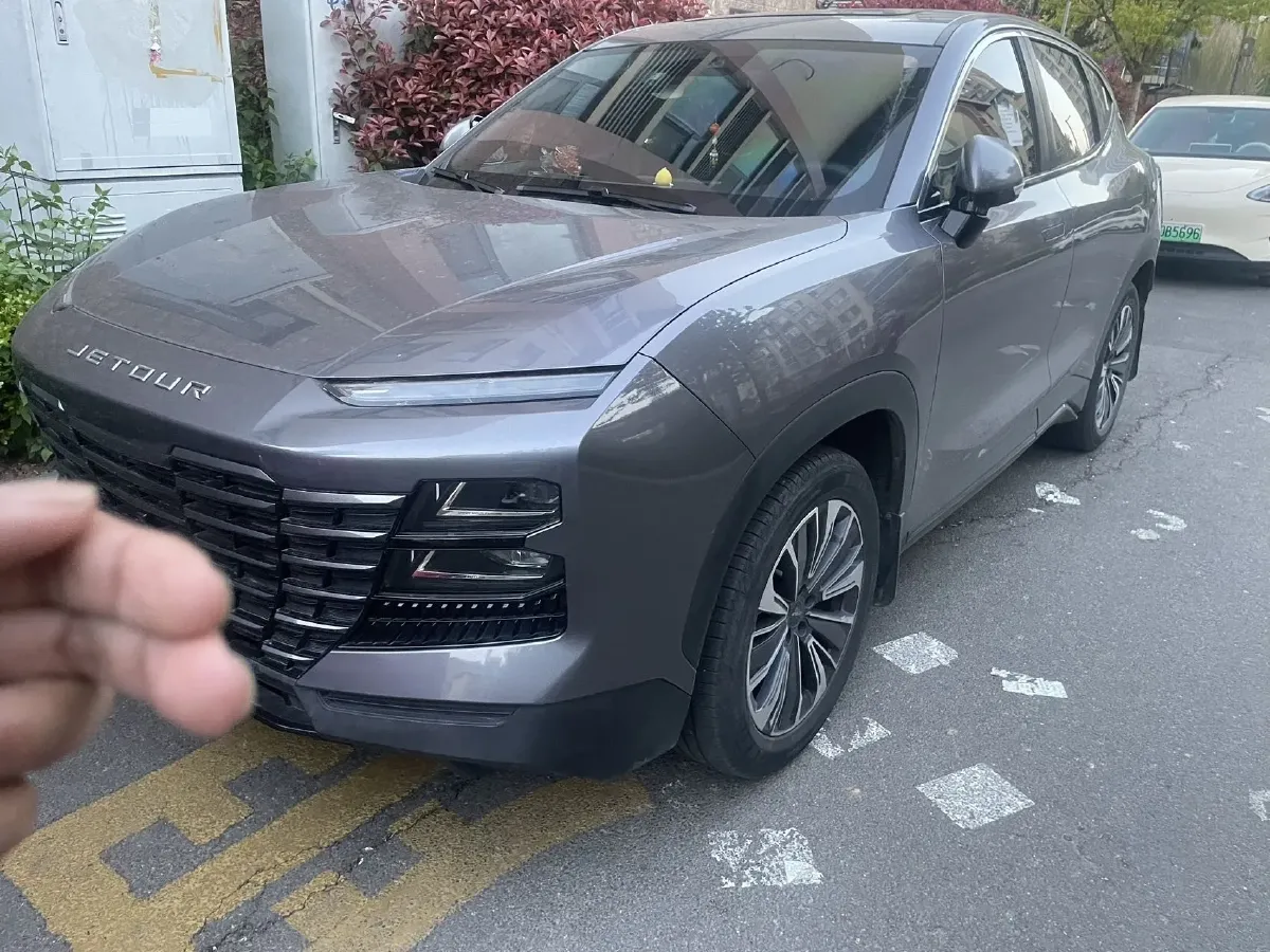 2022 Jetour DASHING 1.6T 197HP L4 7DCT,autocango,china used car exporter,china ev exporter,chinese used car exporter,chinese used ev exporter