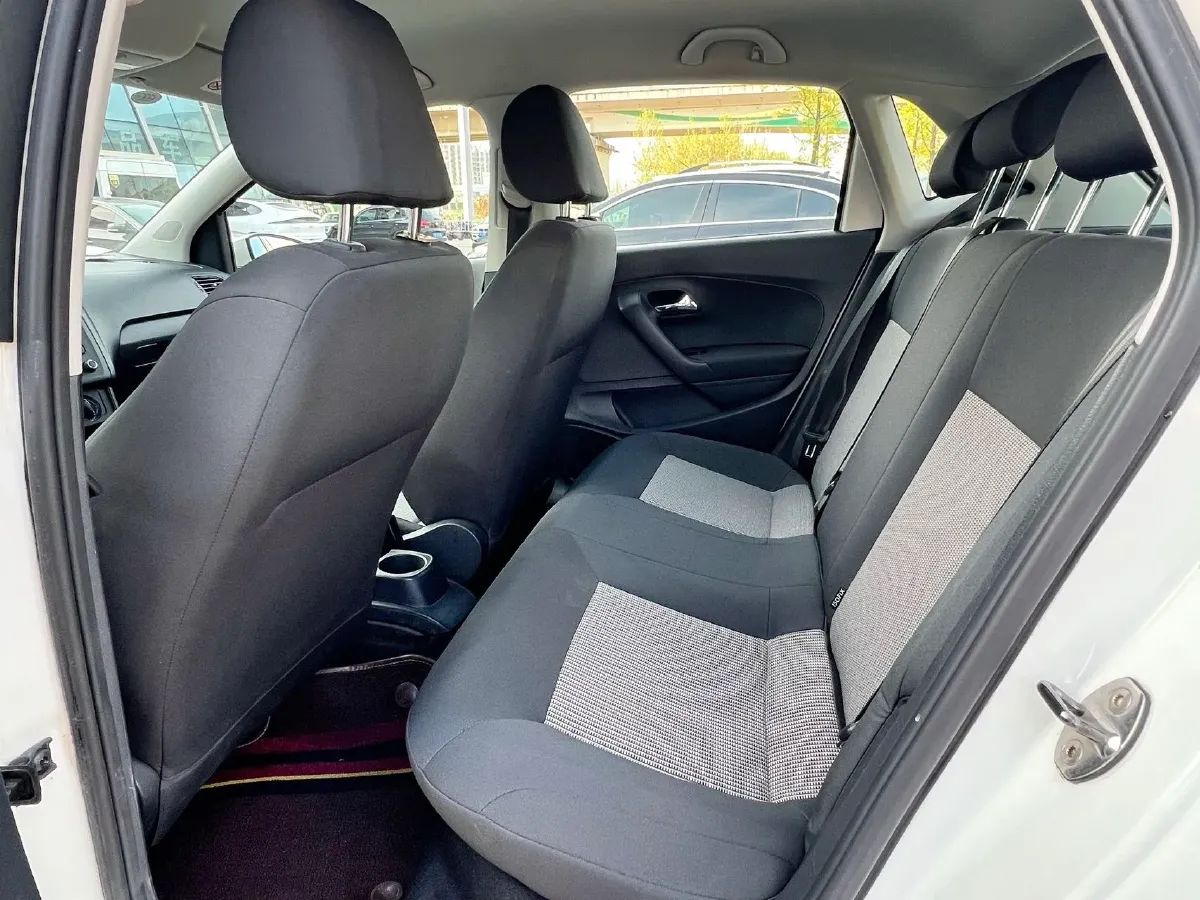 2018 ChangAn Eado 1.6L 128HP L4 6AT,autocango,china used car exporter,china ev exporter,chinese used car exporter,chinese used ev exporter