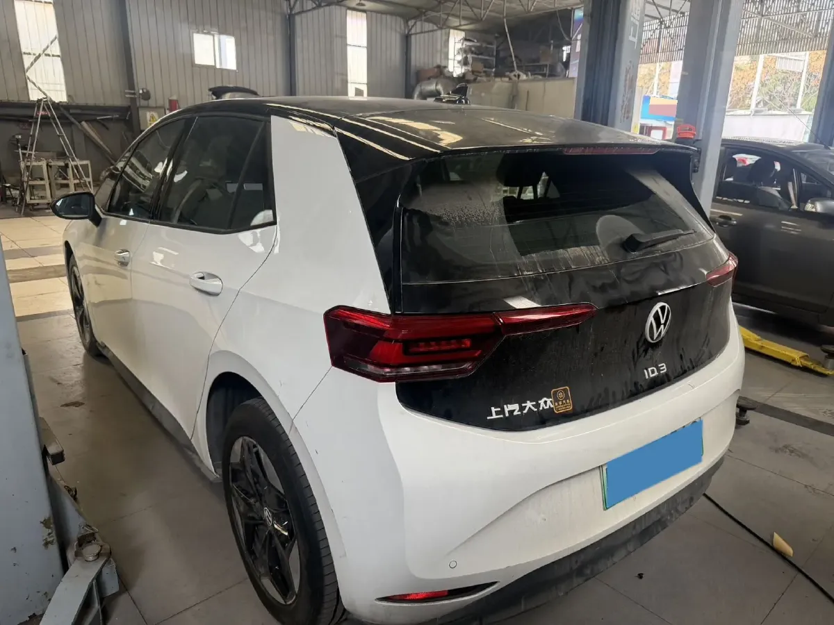 2025 Volkswagen ID.3 BEV 53.6KWH,autocango,china used car exporter,china ev exporter,chinese used car exporter,chinese used ev exporter