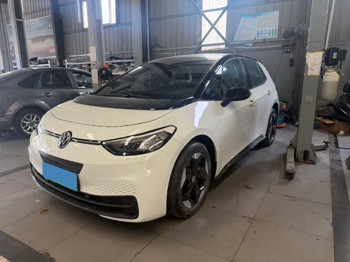 2025 Volkswagen ID.3 BEV 53.6KWH,autocango,china used car exporter,china ev exporter,chinese used car exporter,chinese used ev exporter