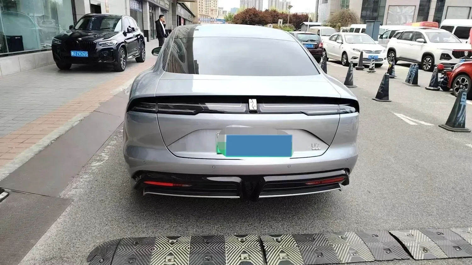 2025 YangWang U7 BEV 135.5KWH,autocango,china used car exporter,china ev exporter,chinese used car exporter,chinese used ev exporter