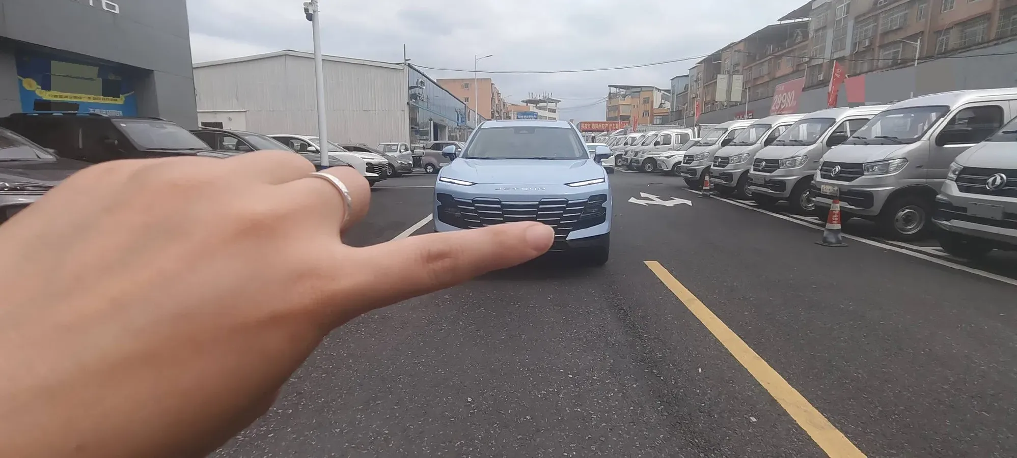 2022 Jetour DASHING i-DM 1.5T 156HP L4 3DHT PHEV 19.27KWH,autocango,china used car exporter,china ev exporter,chinese used car exporter,chinese used ev exporter