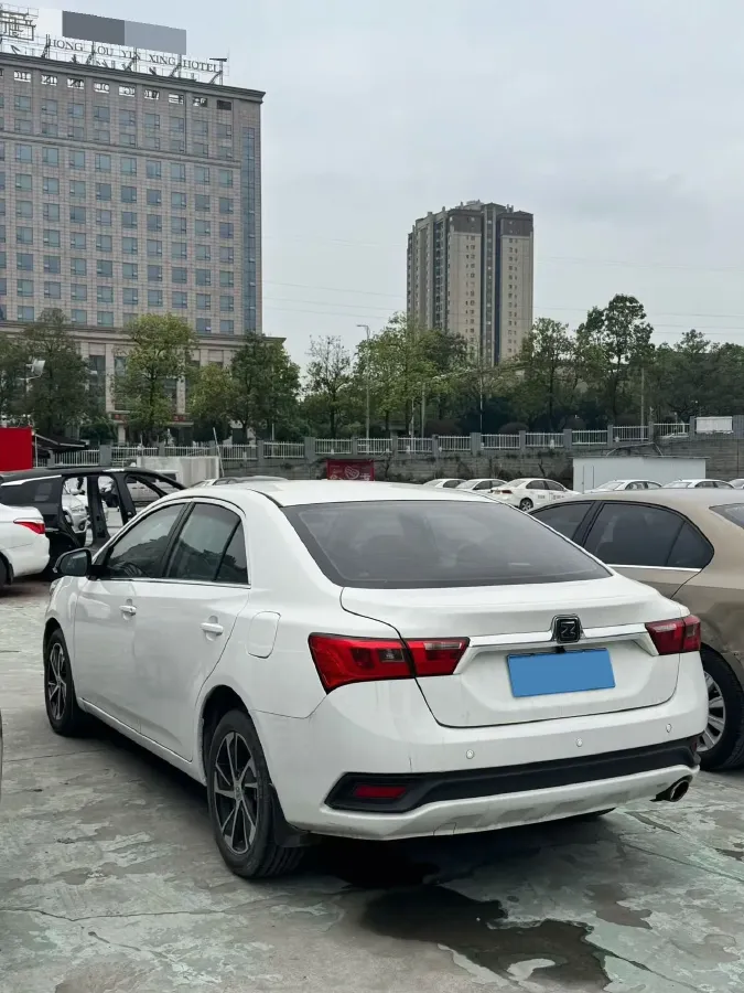 2017 Zotye Z560 1.5T 144HP L4 5MT,autocango,china used car exporter,china ev exporter,chinese used car exporter,chinese used ev exporter
