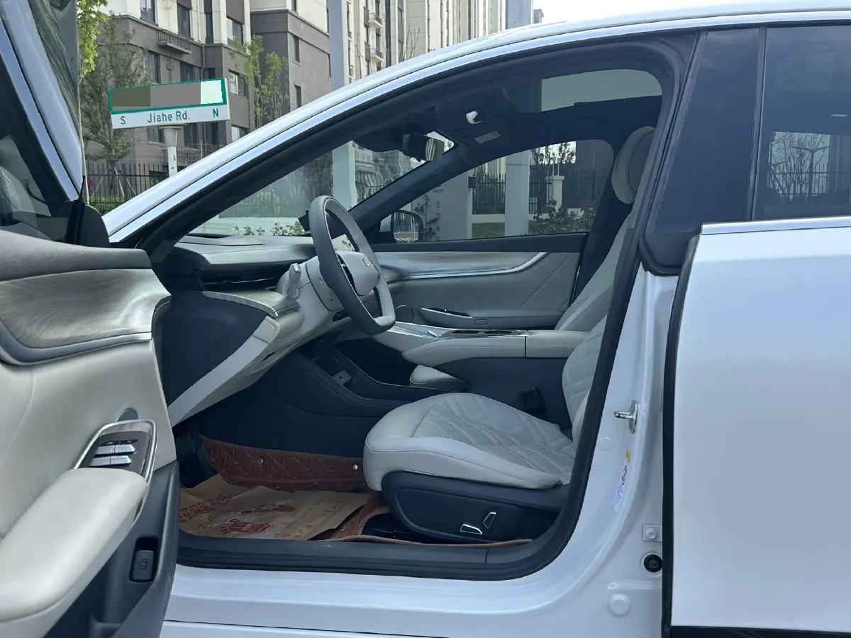 2023 ChangAn QiYuan A07 1.5L 95HP L4 REEV 28.4KWH,autocango,china used car exporter,china ev exporter,chinese used car exporter,chinese used ev exporter