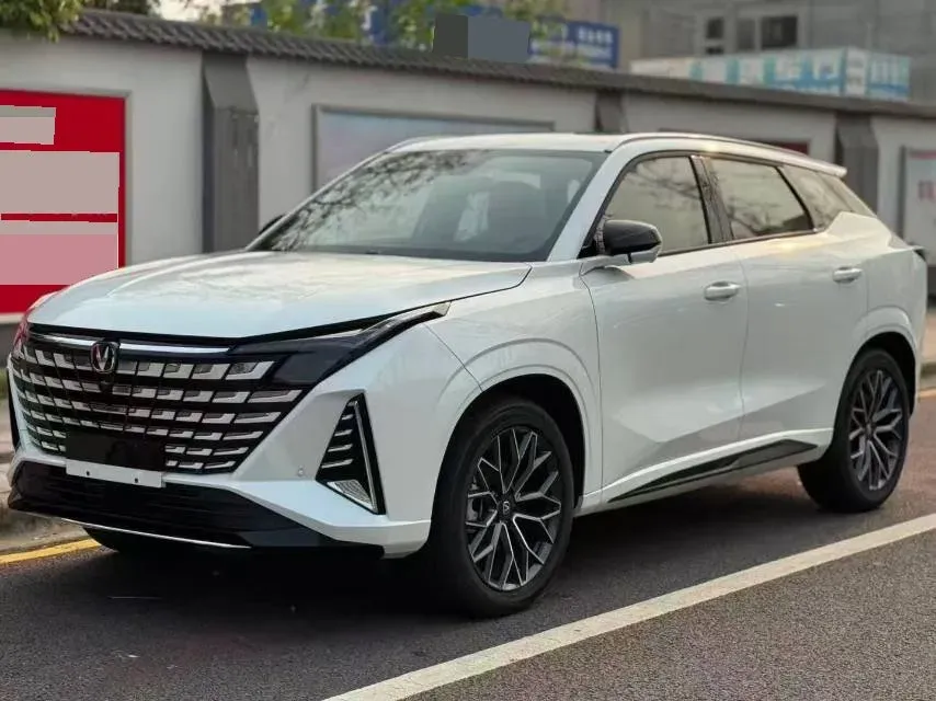 2025 ChangAn UNI-Z 1.5L 98HP L4 E-CVT PHEV,autocango,china used car exporter,china ev exporter,chinese used car exporter,chinese used ev exporter