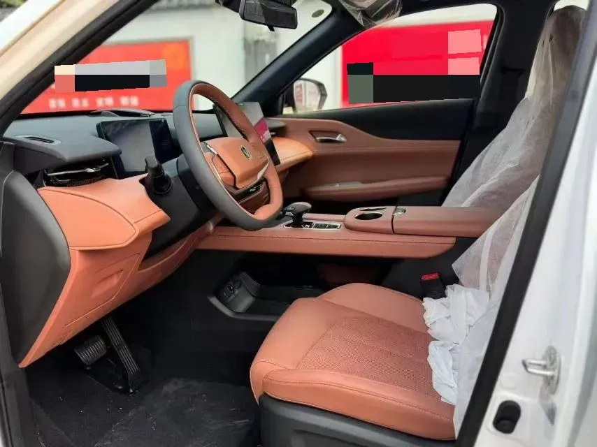 2025 ChangAn UNI-Z 1.5L 98HP L4 E-CVT PHEV,autocango,china used car exporter,china ev exporter,chinese used car exporter,chinese used ev exporter