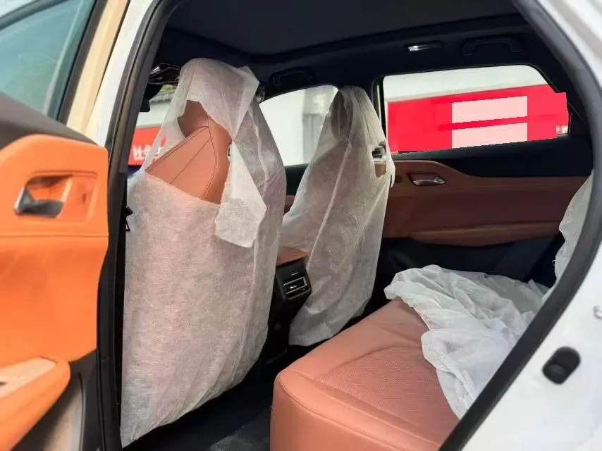 2025 ChangAn UNI-Z 1.5L 98HP L4 E-CVT PHEV,autocango,china used car exporter,china ev exporter,chinese used car exporter,chinese used ev exporter