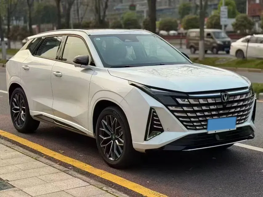 2025 ChangAn UNI-Z 1.5L 98HP L4 E-CVT PHEV,autocango,china used car exporter,china ev exporter,chinese used car exporter,chinese used ev exporter