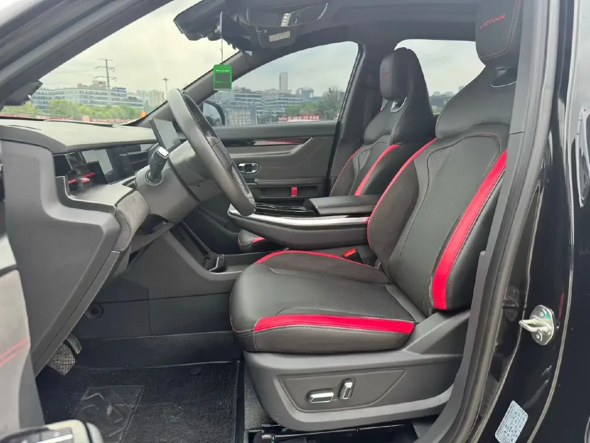 2022 Jetour DASHING 1.6T 197HP L4 7DCT,autocango,china used car exporter,china ev exporter,chinese used car exporter,chinese used ev exporter