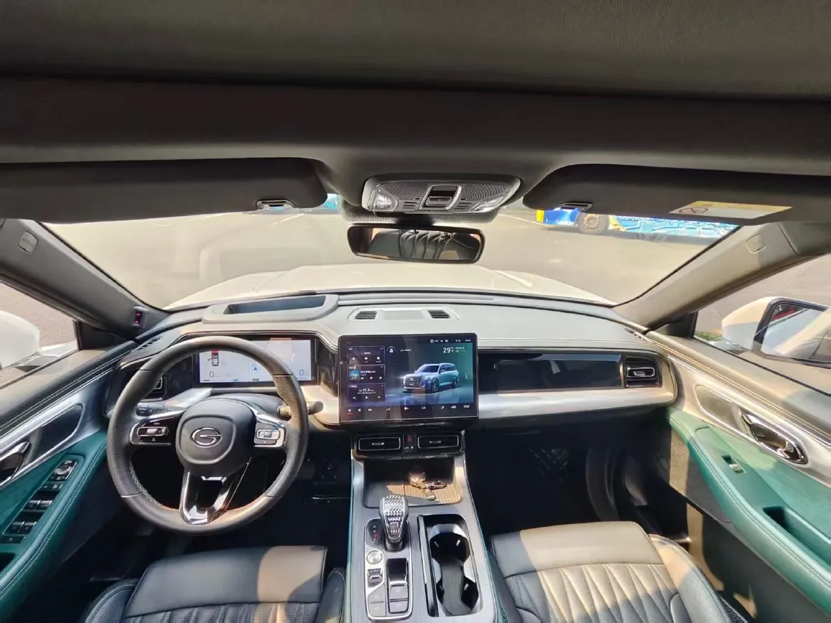 2022 GAC Trumpchi GS8 2.0T 190HP L4 E-CVT Hybrid,autocango,china used car exporter,china ev exporter,chinese used car exporter,chinese used ev exporter