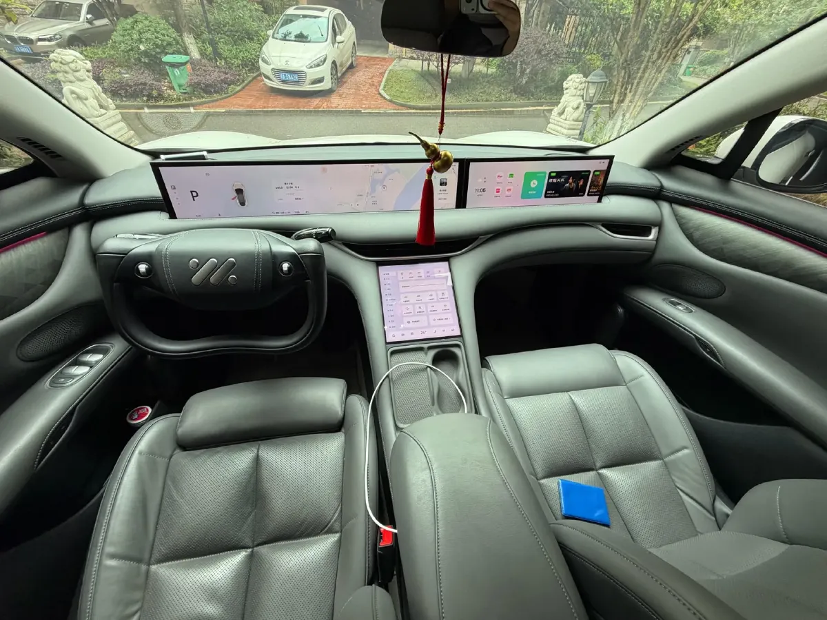 2023 IM LS6 BEV 71KWH,autocango,china used car exporter,china ev exporter,chinese used car exporter,chinese used ev exporter