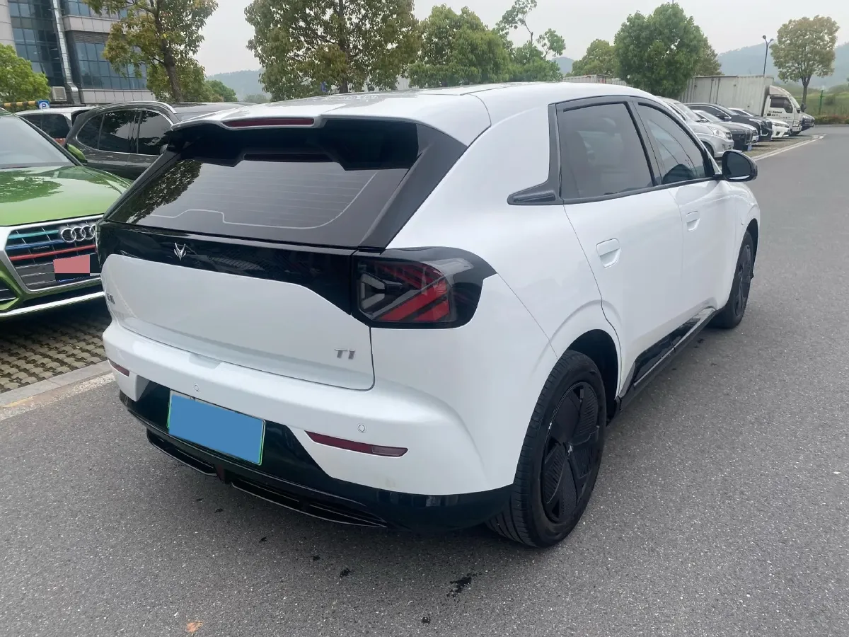 2025 ARCFOX T1 BEV,autocango,china used car exporter,china ev exporter,chinese used car exporter,chinese used ev exporter