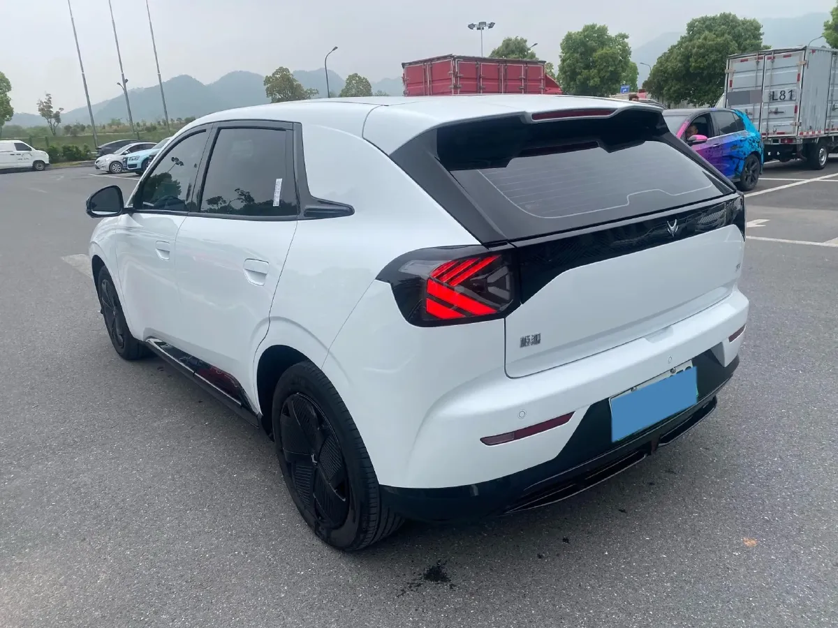 2025 ARCFOX T1 BEV,autocango,china used car exporter,china ev exporter,chinese used car exporter,chinese used ev exporter