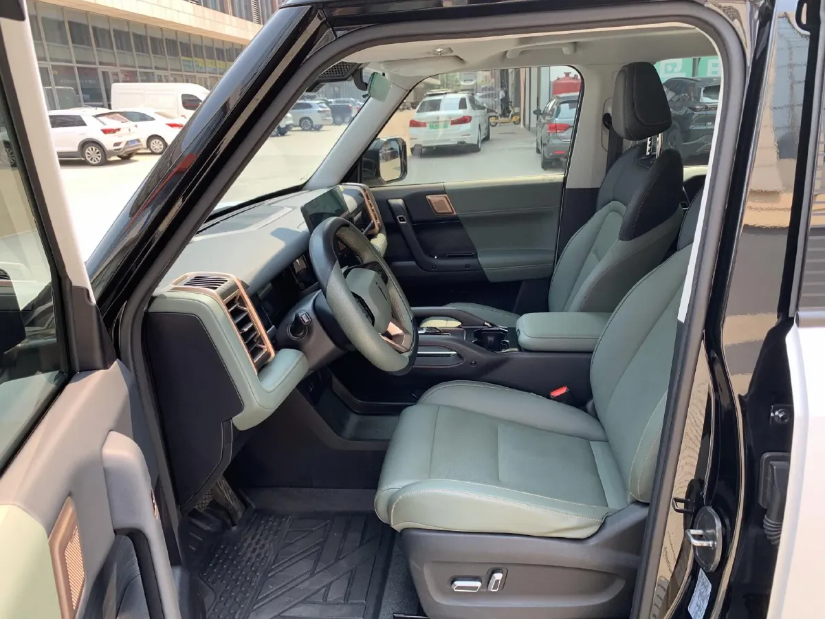 2024 iCAR iCAR 03 BEV 65.69KWH,autocango,china used car exporter,china ev exporter,chinese used car exporter,chinese used ev exporter