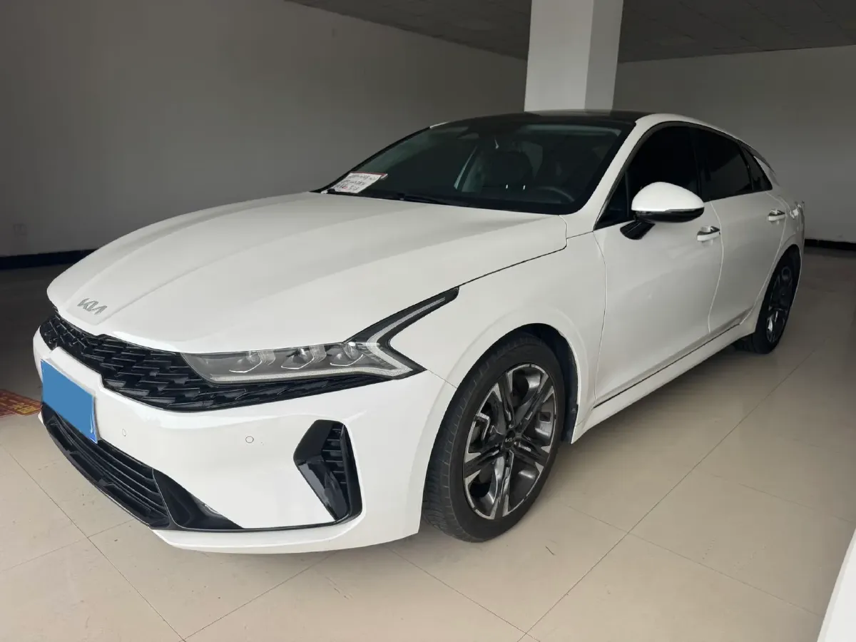 2021 Kia K5 2.0T 240HP L4 8AT,autocango,china used car exporter,china ev exporter,chinese used car exporter,chinese used ev exporter