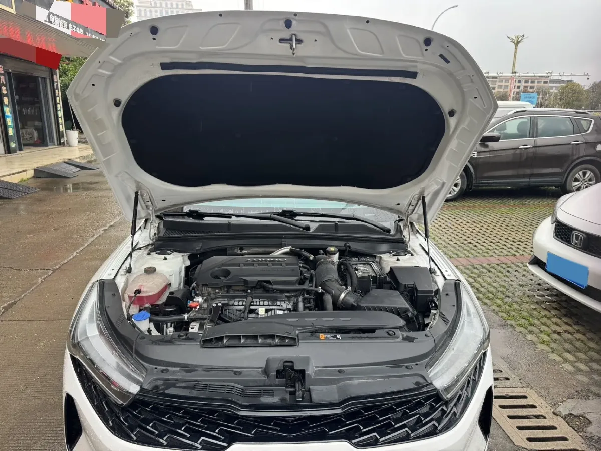 2021 Kia K5 2.0T 240HP L4 8AT,autocango,china used car exporter,china ev exporter,chinese used car exporter,chinese used ev exporter