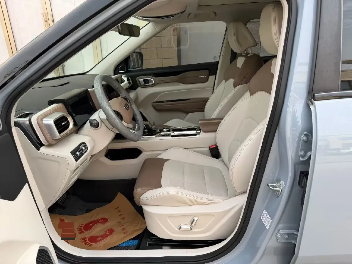 2020 Geely ICON 1.5T 177HP L3 7DCT,autocango,china used car exporter,china ev exporter,chinese used car exporter,chinese used ev exporter