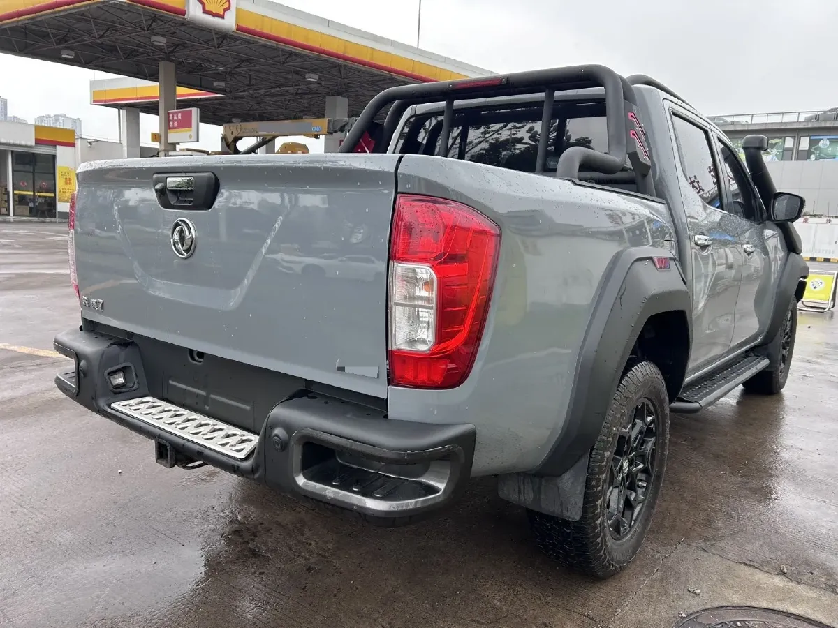 2023 Dongfeng RuiQi 7 2.3T 166HP L4 8AT,autocango,china used car exporter,china ev exporter,chinese used car exporter,chinese used ev exporter