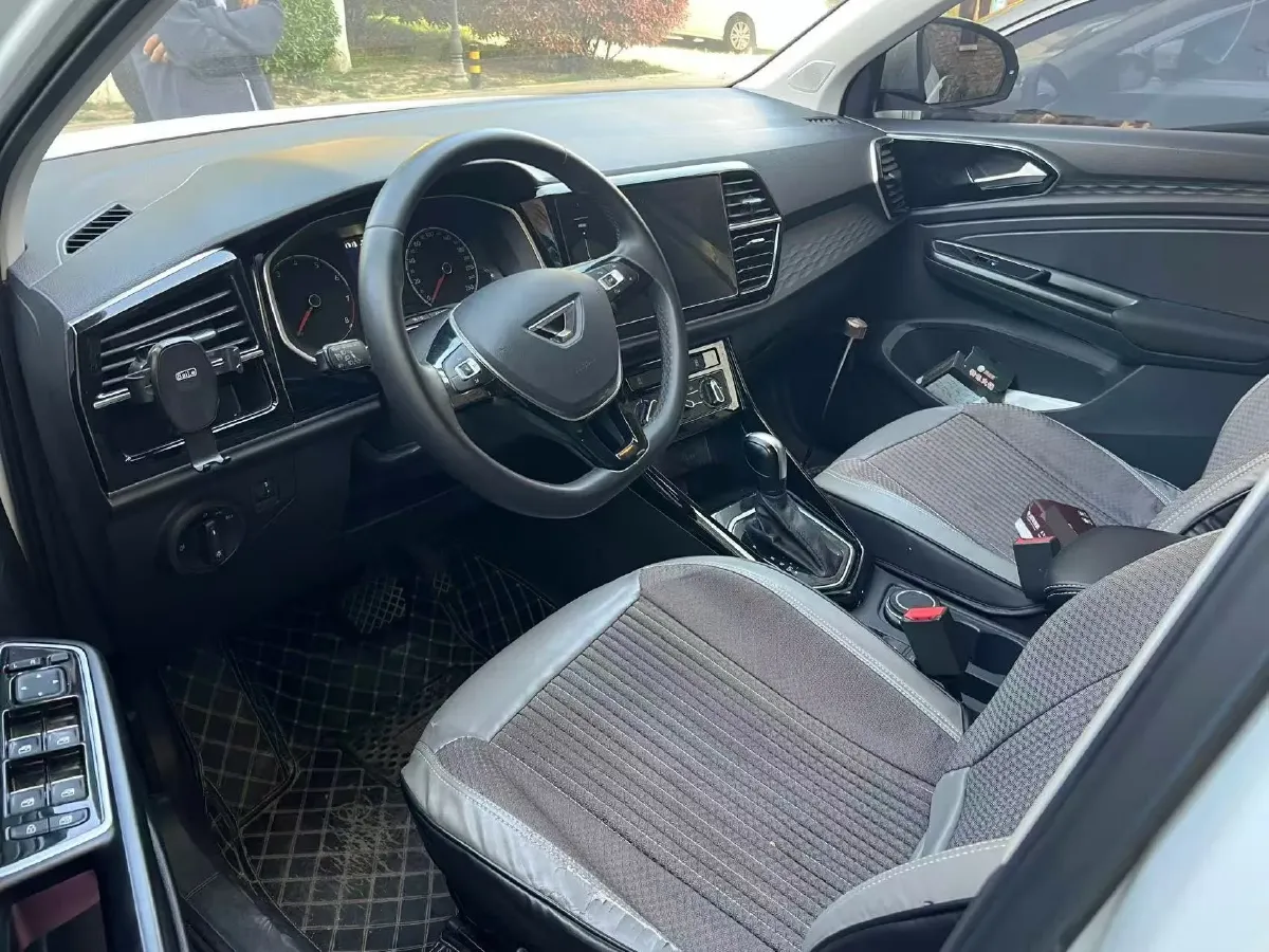 2022 Jetta VS5 1.4T 150HP L4 6AT,autocango,china used car exporter,china ev exporter,chinese used car exporter,chinese used ev exporter