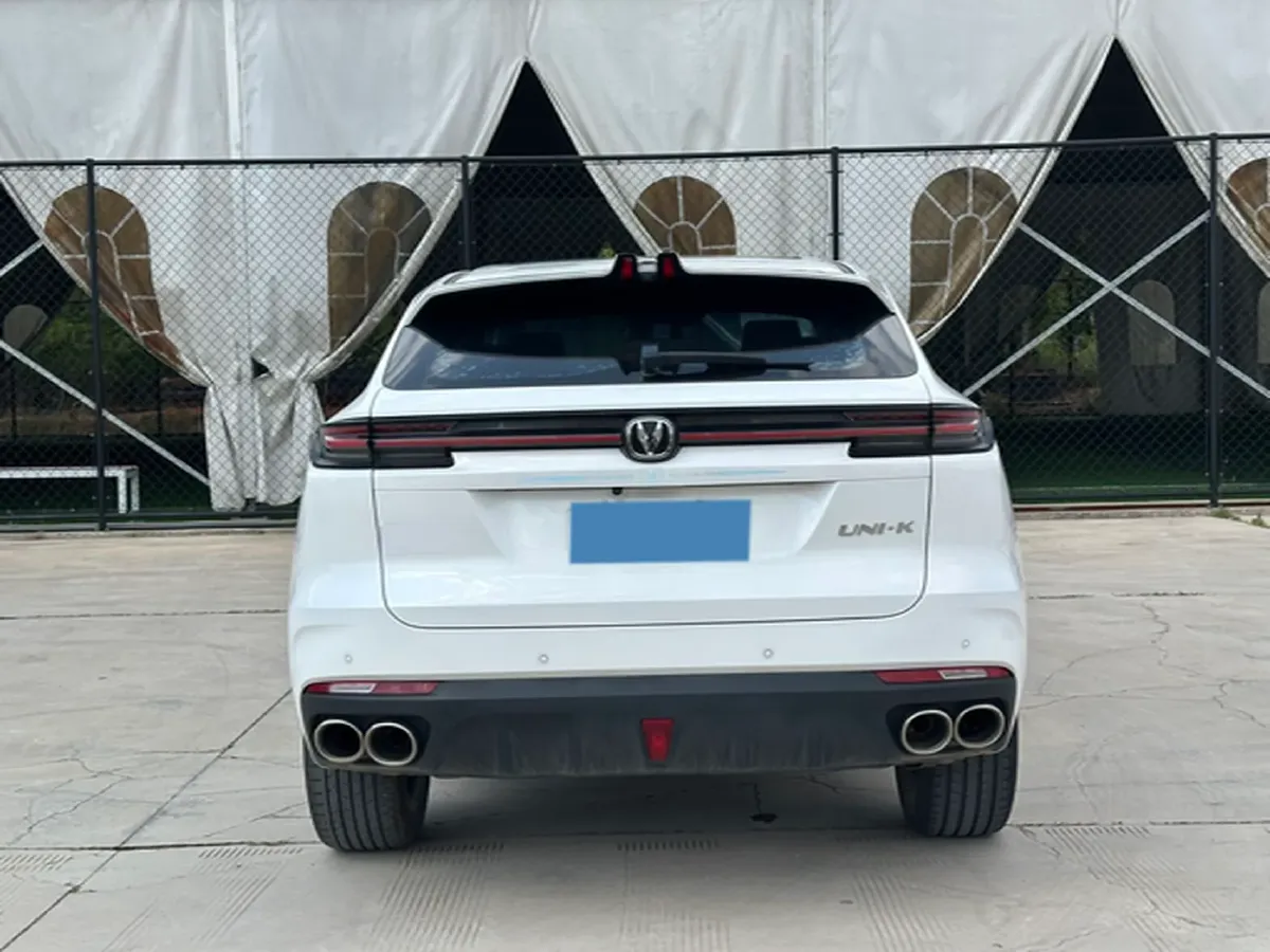 2023 ChangAn UNI-K 2.0T 233HP L4 8AT,autocango,china used car exporter,china ev exporter,chinese used car exporter,chinese used ev exporter